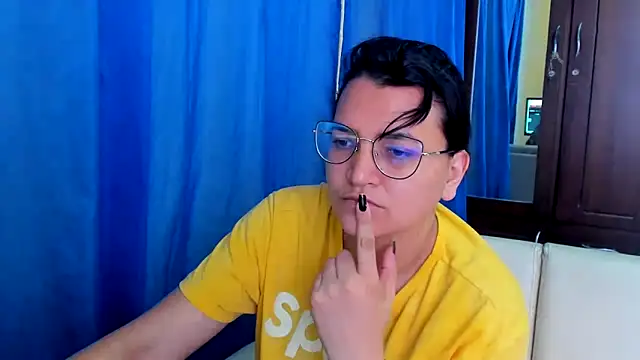 Snapshot of MARILYN_GARCIA chatting on February 4, 2025, 5:01 pm MARILYN GARCIA online show from February 4, 2025, 5:01 pm