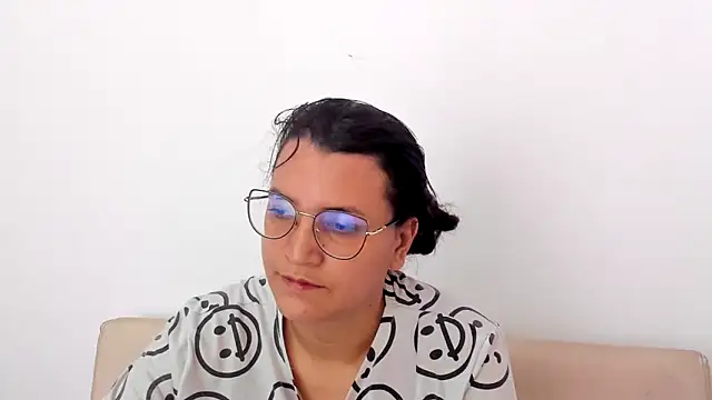 Snapshot of MARILYN_GARCIA chatting on February 20, 2025, 5:29 pm MARILYN GARCIA online show from February 20, 2025, 5:29 pm