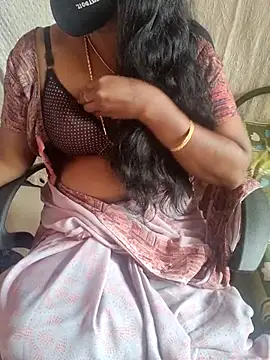 Snapshot of Tamil_Roja88 chatting on August 8, 2026, 6:15 am Tamil Roja88 online show from August 8, 2026, 6:15 am