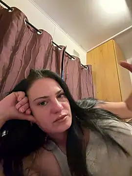 velvetluna92 online show from August 7, 2026, 8:00 pm