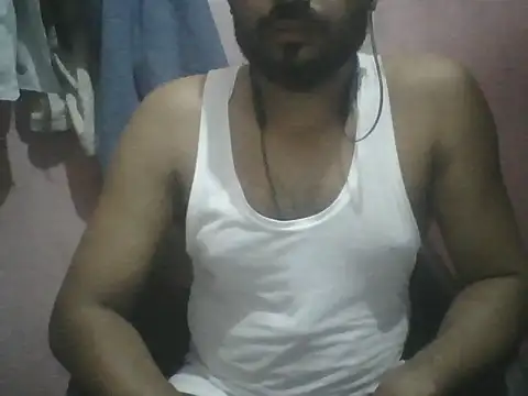 Snapshot of hardfuckerboyy chatting on August 9, 2026, 10:20 am hardfuckerboyy online show from August 9, 2026, 10:20 am