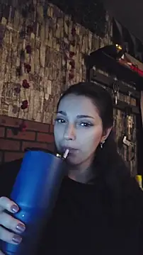 Snapshot of _Karina- chatting on August 10, 2026, 4:38 am Karina- online show from August 10, 2026, 4:38 am