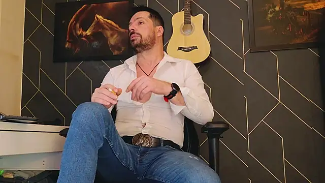 Snapshot of ChrisKox chatting on February 2, 2025, 3:43 am ChrisKox online show from February 2, 2025, 3:43 am