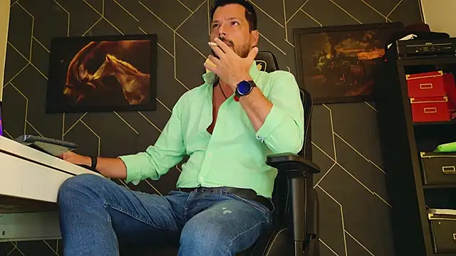 Snapshot of ChrisKox chatting on March 13, 2025, 5:00 am ChrisKox online show from March 13, 2025, 5:00 am