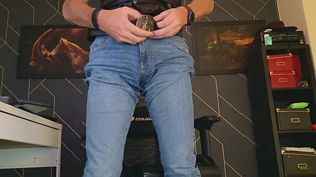 Snapshot of ChrisKox chatting on March 14, 2025, 7:37 am ChrisKox online show from March 14, 2025, 7:37 am