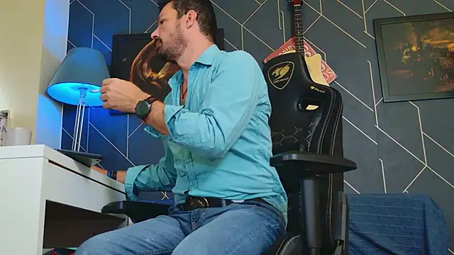 Snapshot of ChrisKox chatting on September 20, 2025, 6:36 am ChrisKox online show from September 20, 2025, 6:36 am