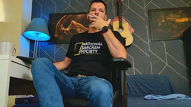 Snapshot of ChrisKox chatting on October 18, 2025, 7:53 am ChrisKox online show from October 18, 2025, 7:53 am