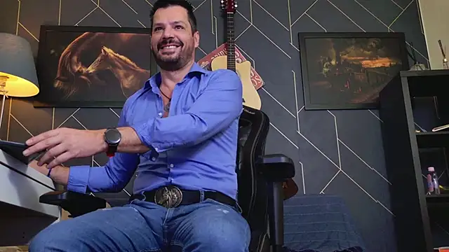 Snapshot of ChrisKox chatting on October 29, 2025, 4:37 am ChrisKox online show from October 29, 2025, 4:37 am