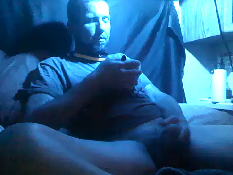 Snapshot of b_money_420 chatting on July 16, 2026, 12:33 pm b money 420 online show from July 16, 2026, 12:33 pm