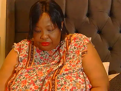 Snapshot of nancy111 chatting on March 5, 2026, 1:45 am nancy111 online show from March 5, 2026, 1:45 am