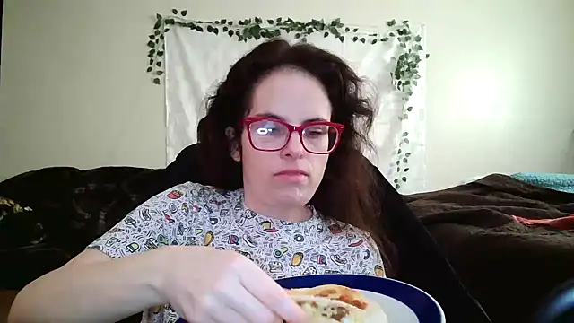 JessaBella online show from October 16, 2025, 3:13 pm