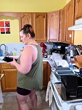 onlyhotbbw75 online show from March 19, 2026, 4:00 pm