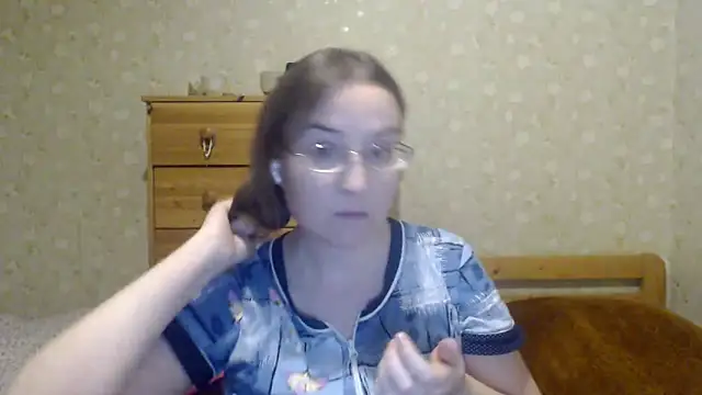 Smart Rose online show from March 13, 2025, 10:10 pm