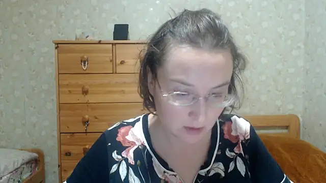 Smart Rose online show from October 8, 2025, 6:05 pm