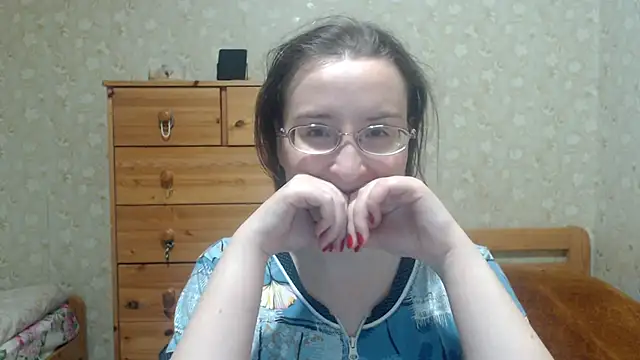 Smart Rose online show from November 4, 2025, 4:39 pm