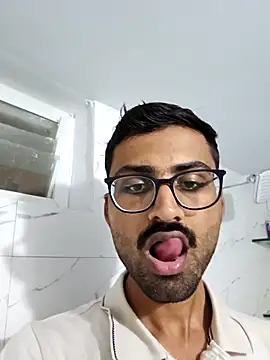 Snapshot of krishna8035 chatting on September 16, 2025, 2:40 pm krishna8035 online show from September 16, 2025, 2:40 pm