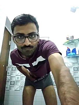 Snapshot of krishna8035 chatting on September 26, 2025, 5:28 pm krishna8035 online show from September 26, 2025, 5:28 pm