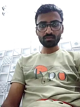 Snapshot of krishna8035 chatting on October 4, 2025, 5:16 am krishna8035 online show from October 4, 2025, 5:16 am