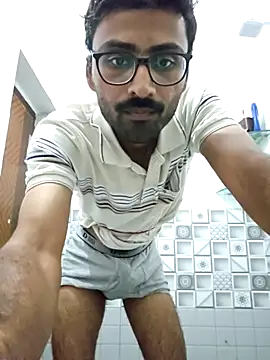 Snapshot of krishna8035 chatting on October 28, 2025, 8:29 am krishna8035 online show from October 28, 2025, 8:29 am