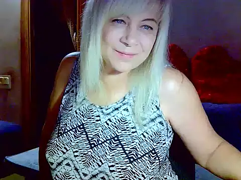 AgoniA7 online show from November 1, 2025, 4:03 am