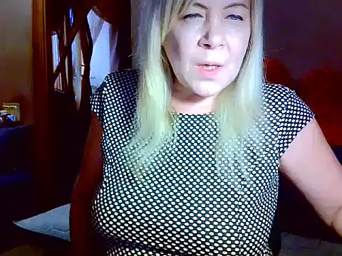 Snapshot of AgoniA7 chatting on February 18, 2026, 11:50 am AgoniA7 online show from February 18, 2026, 11:50 am