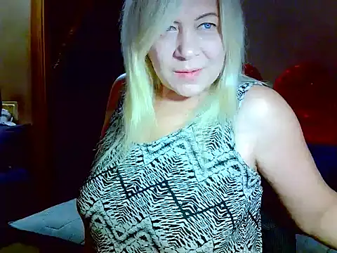 Snapshot of AgoniA7 chatting on March 1, 2026, 3:30 am AgoniA7 online show from March 1, 2026, 3:30 am