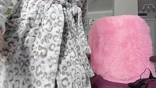 ChristinaGlory online show from December 30, 2024, 3:24 pm