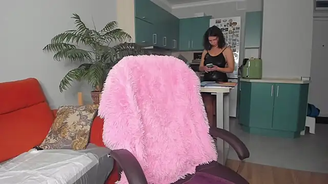 ChristinaGlory online show from January 14, 2025, 1:49 pm