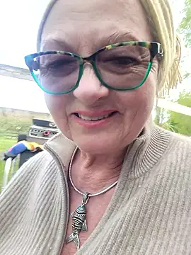 MucMilf59 online show from March 29, 2026, 4:40 pm