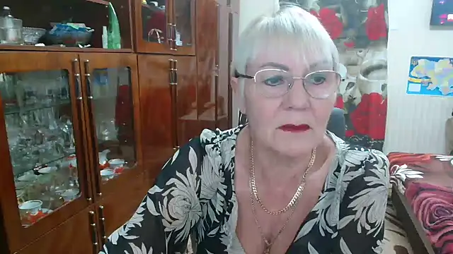 JenaCheim online show from November 10, 2025, 6:56 am