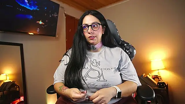 coraline latin online show from April 17, 2026, 12:02 am