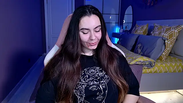 Foxohlove online show from September 26, 2025, 5:17 pm