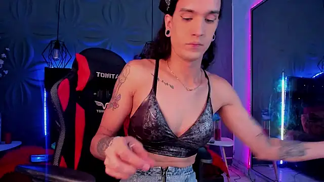 Snapshot of joaisaza chatting on December 22, 2024, 6:28 am joaisaza online show from December 22, 2024, 6:28 am