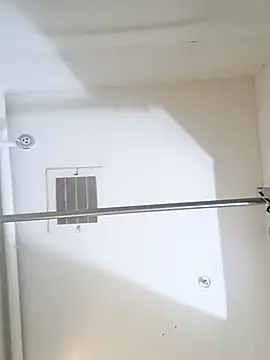 Xochillovemoney2 online show from April 26, 2026, 5:10 pm