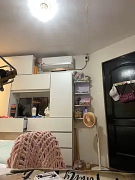 asianmystery203 online show from January 1, 2025, 2:19 am