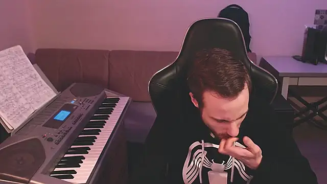 Sweetparker online show from February 16, 2025, 2:42 am