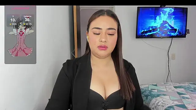 ReyleDoll online show from June 30, 2026, 9:16 pm
