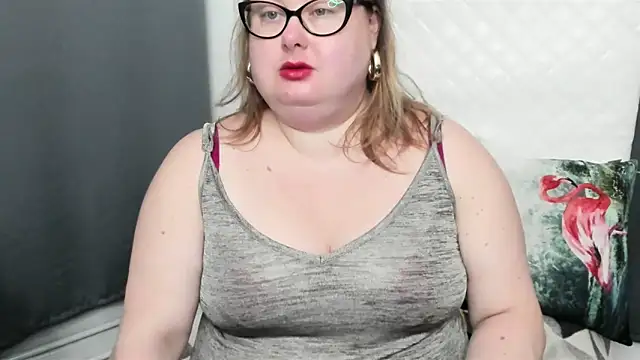 dirtyBonnie online show from December 24, 2024, 5:49 am