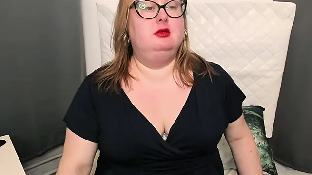 dirtyBonnie online show from January 25, 2025, 8:00 am