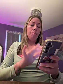  NinaLuvSins  online show from April 5, 2026, 4:26 pm