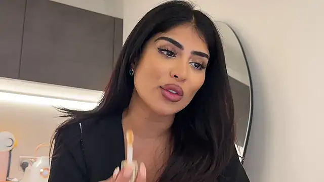 ArabicBarbie online show from October 26, 2025, 9:42 pm