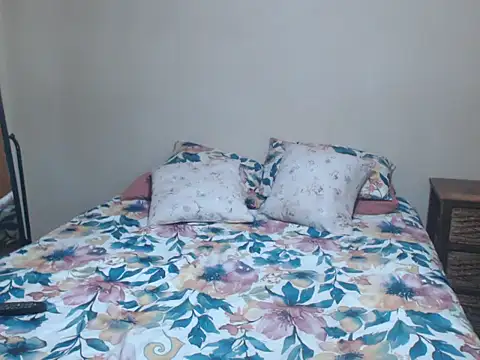 sexylax17 online show from April 24, 2026, 5:15 pm