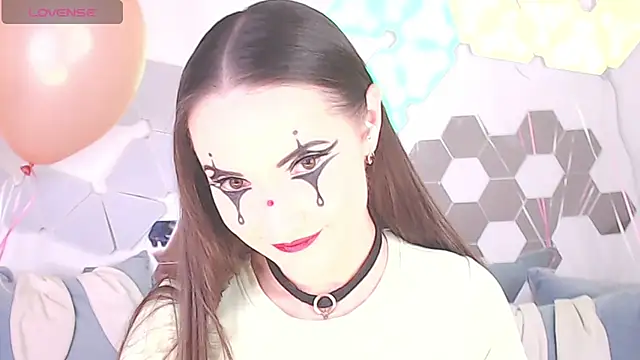 LexiKiss online show from January 17, 2025, 8:45 am