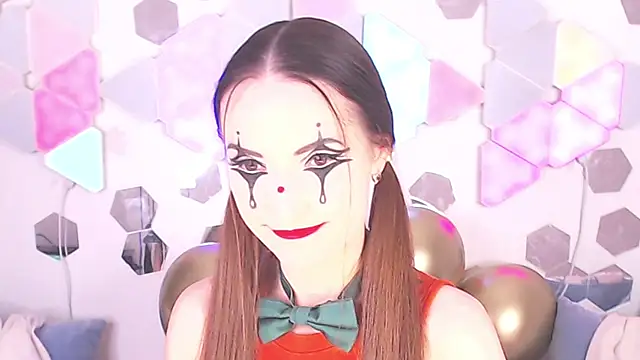 LexiKiss online show from September 17, 2025, 6:26 am