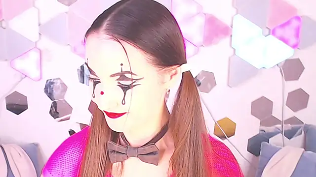 LexiKiss online show from November 27, 2025, 10:45 pm