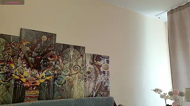 lara heaven online show from March 8, 2025, 12:41 pm