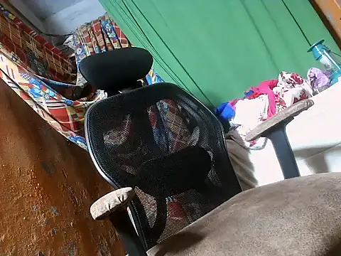 desiboy1101 online show from February 17, 2025, 1:32 pm