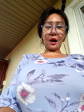 sweetieme online show from February 6, 2026, 2:38 am