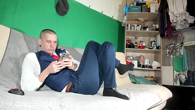 Snapshot of viraglaci18@xh chatting on February 4, 2026, 9:09 pm viraglaci18xh online show from February 4, 2026, 9:09 pm