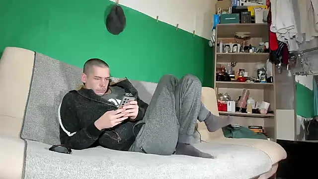 Snapshot of viraglaci18@xh chatting on February 7, 2026, 5:55 am viraglaci18xh online show from February 7, 2026, 5:55 am